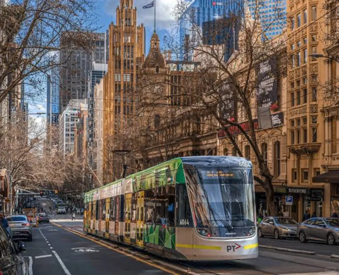 091073d4089e847bf329fbecc1936654-sz_356825