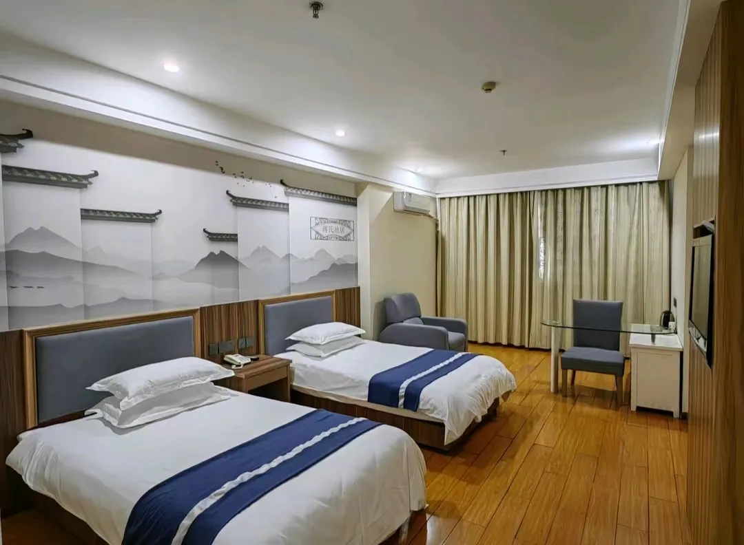 0c493548d06feae3262049d09503efc0-sz_253932