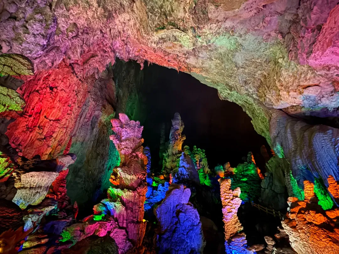 0cb2a0416487ceb2404f861612a48011-sz_2980758