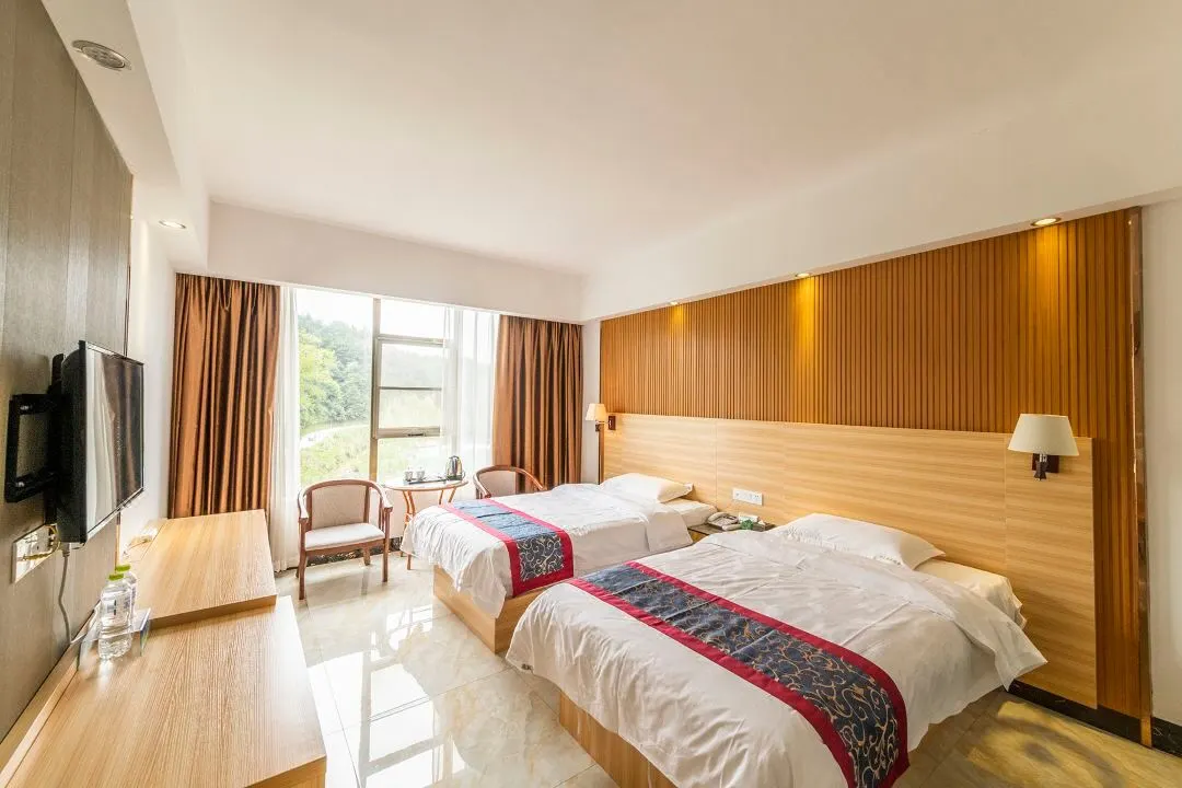 0d5deac2a218e65621ea9a2ef42567dd-sz_107919