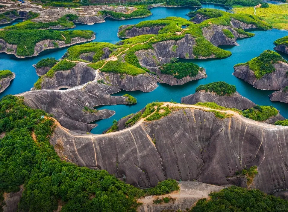 0e8c71b6ce911c0296aad9e537dbe264-sz_343237 0e8c71b6ce911c0296aad9e537dbe264-sz_343237