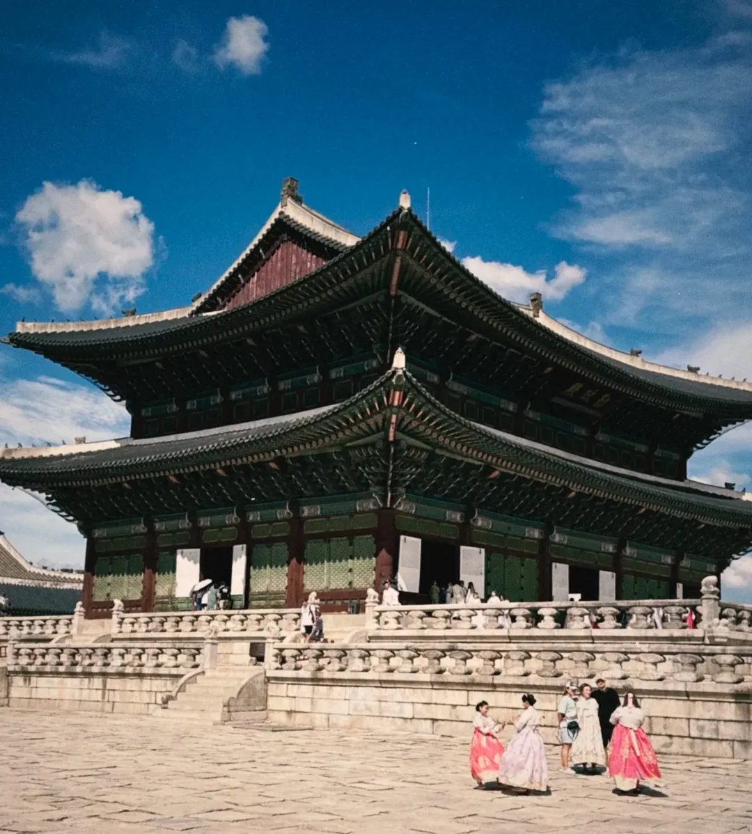 0efc113397df765bd13d91edca5a301a-sz_420825