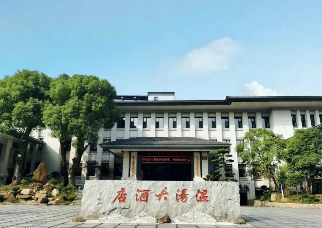 10d04ab546d8b0296145ecaf39b18665-sz_2029038