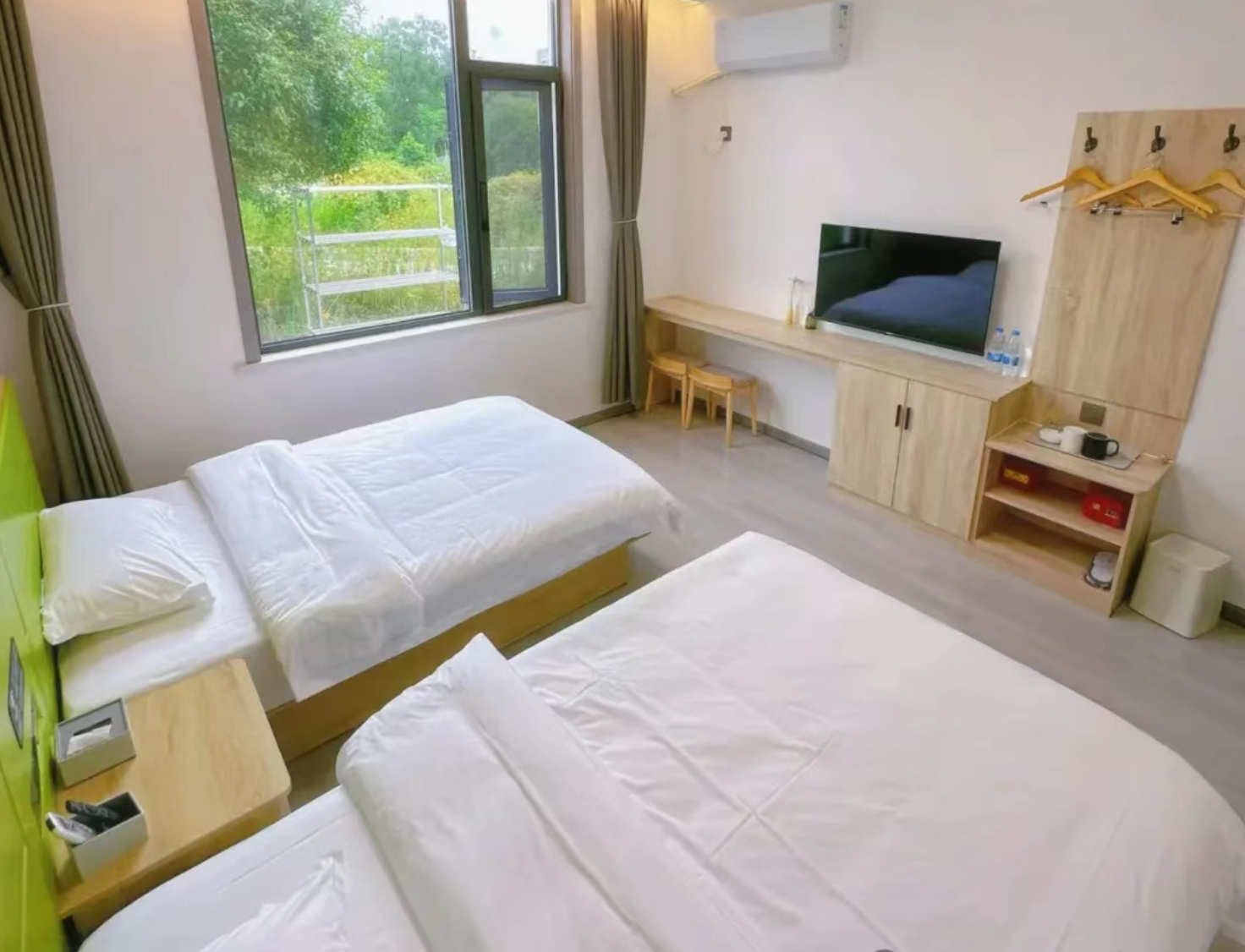 145e3831610c3b2565de9004af9cda90