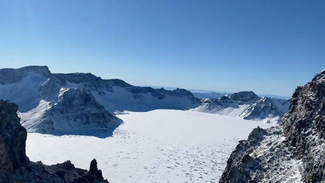 1726802644_1656240540