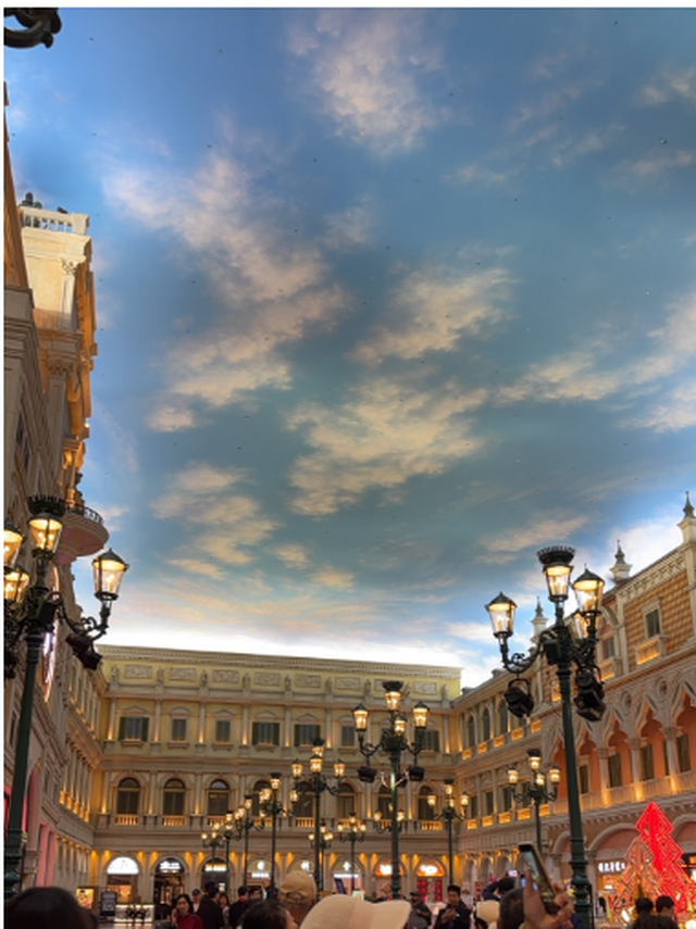 1734502900594FNxE38X