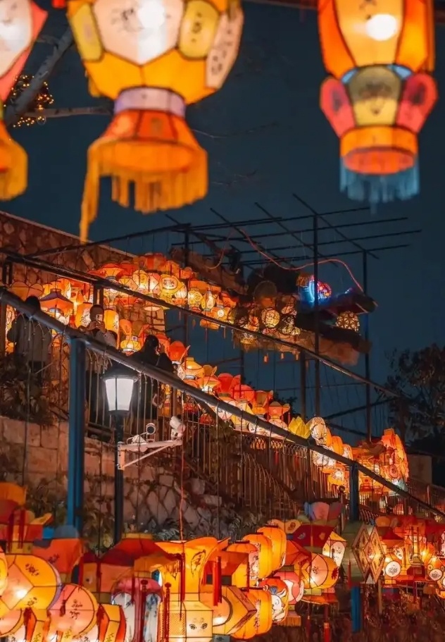 1765336269708_28JBGk4B