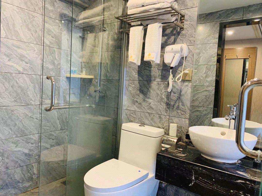 1766728794192_21zYwwdF