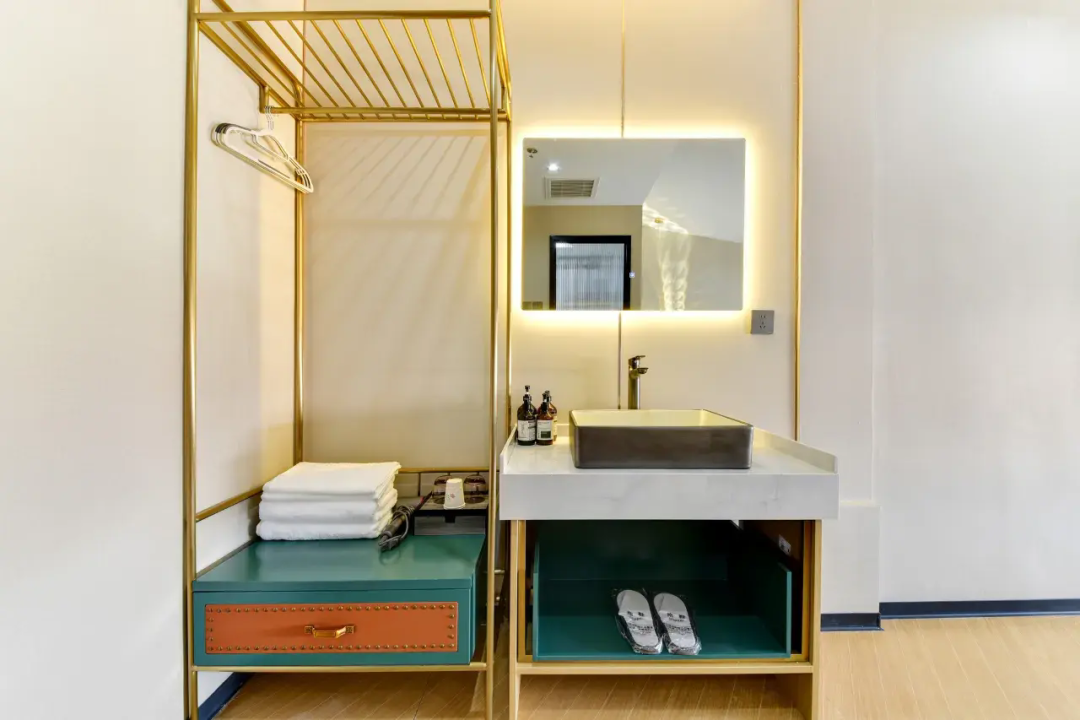 1768374587434_35kExGcC