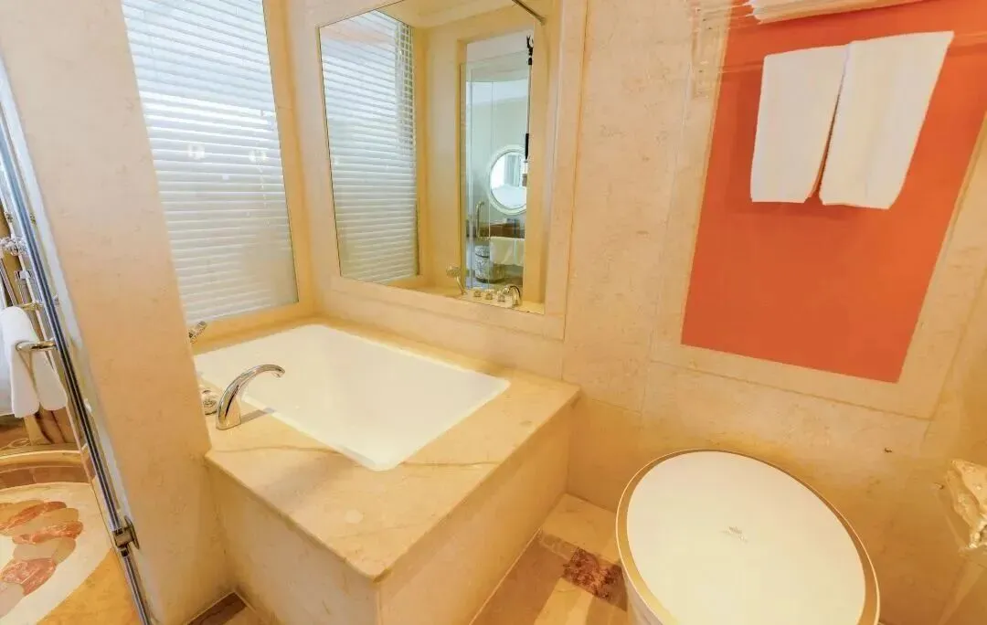 1942380f352325f729de231a5fe819c1-sz_69342