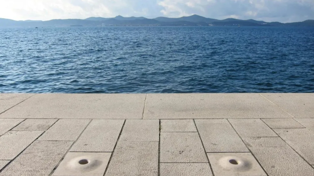 1da6df977bb10038e8b99272eca77e36-sz_480880