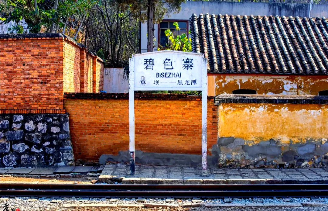 1f2d7684f734f9beb246ae412cad4748-sz_2701751