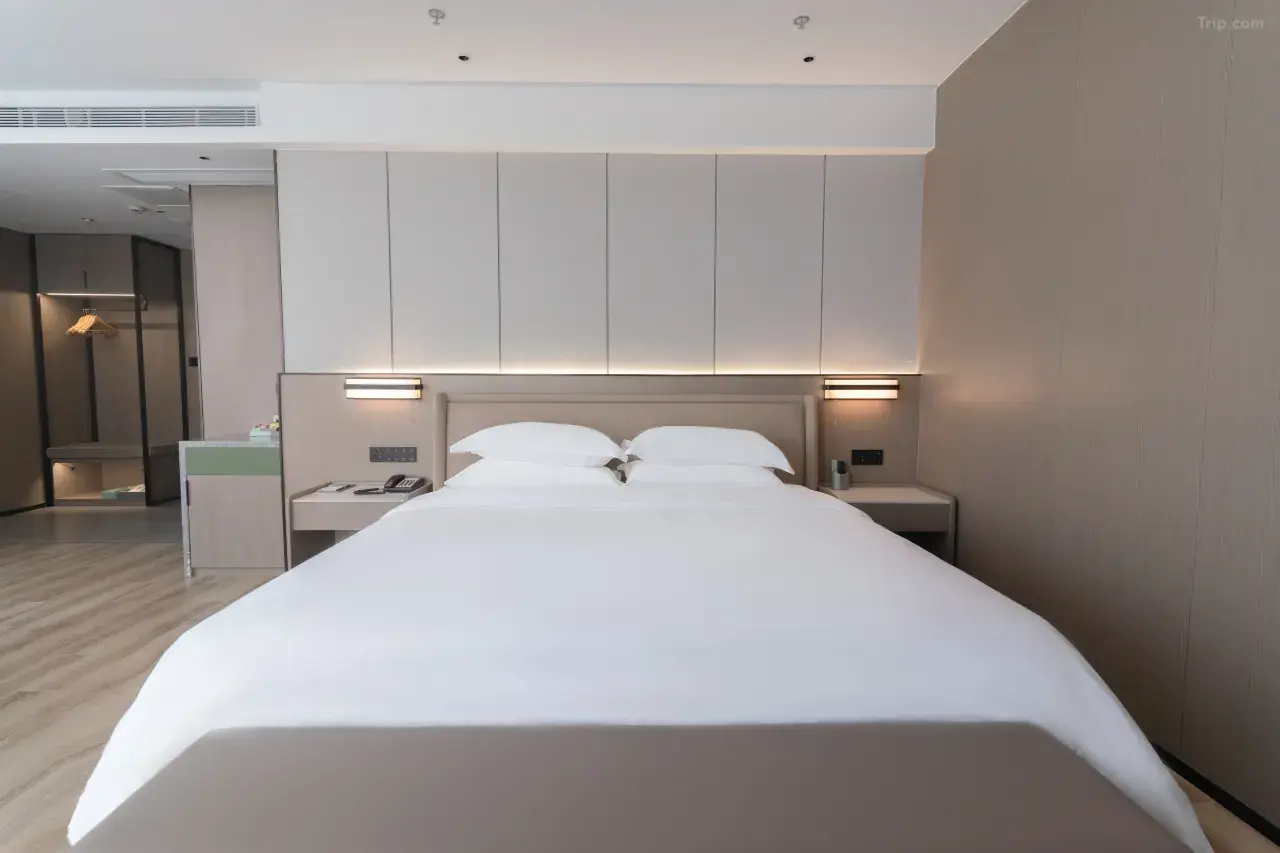 1mc0112000cmt6qey2C6D_W_1280_853_R5-1