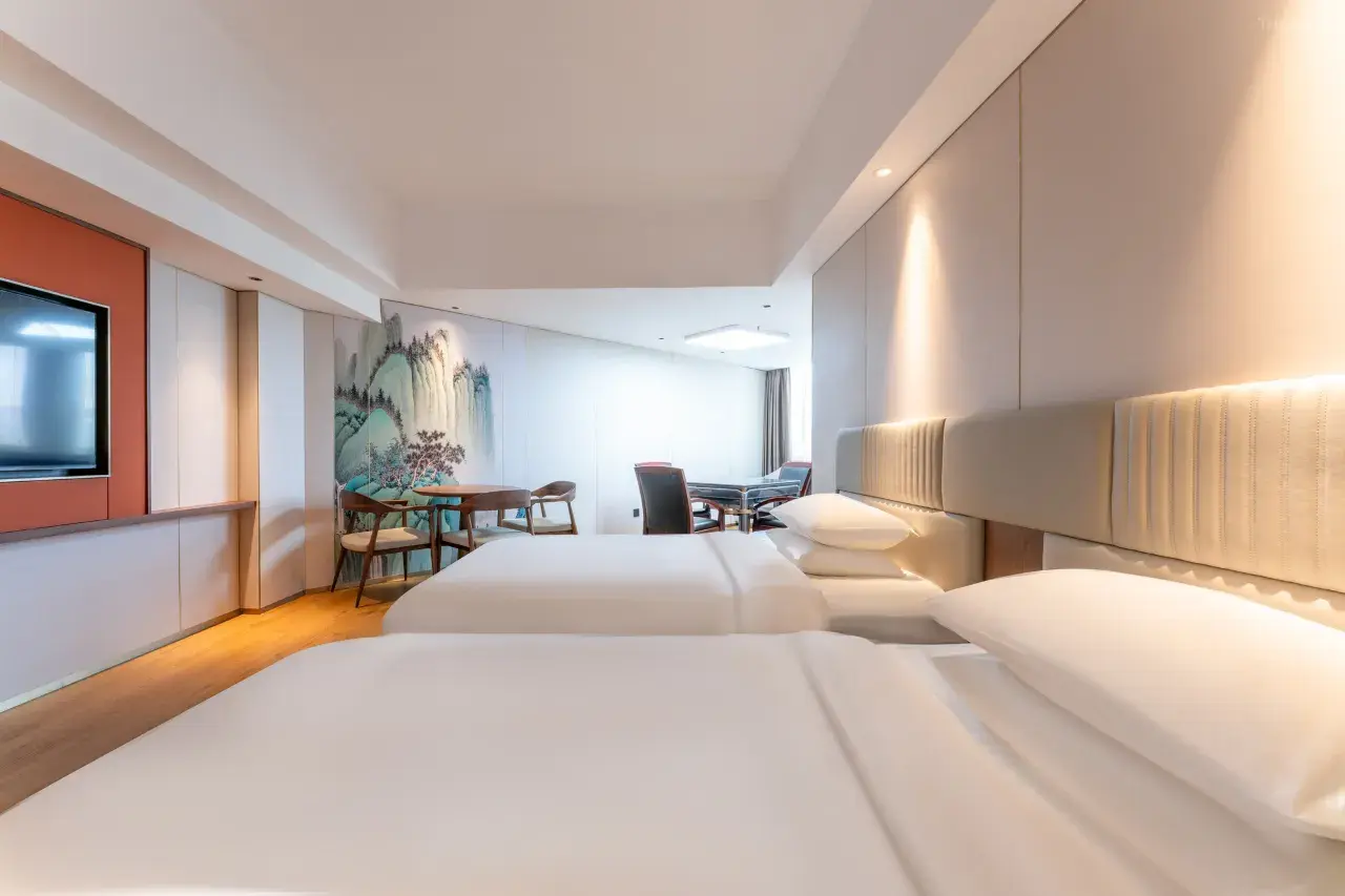 1mc0g12000k9hgafw7F96_W_1280_853_R5