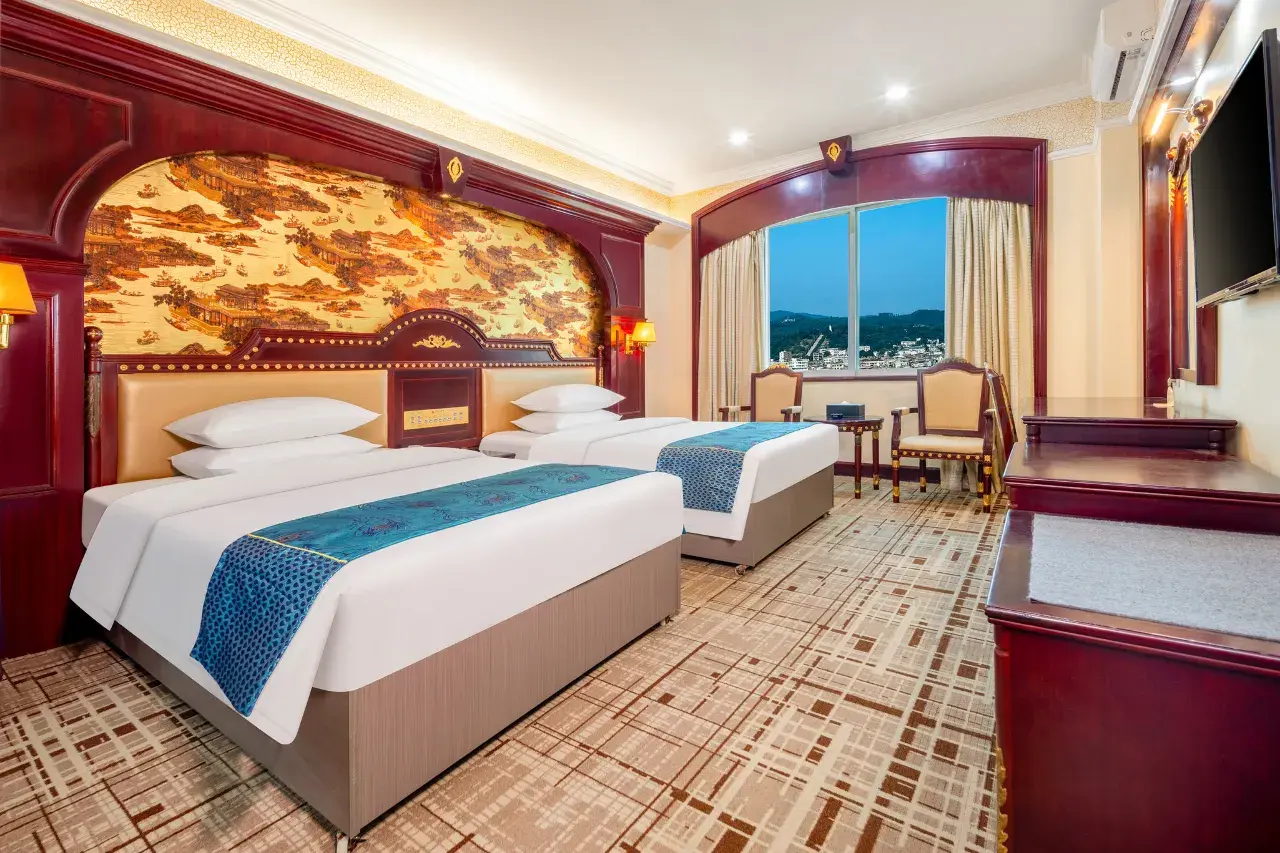 1mc1g12000gtw8wpsA648_W_1280_853_R5