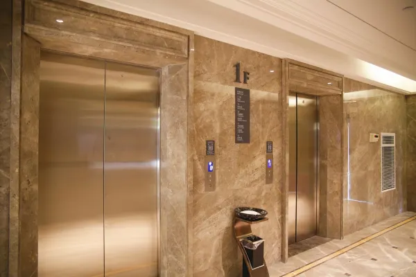 1mc1m12000aj7ocoq1376_R_600_400_R5