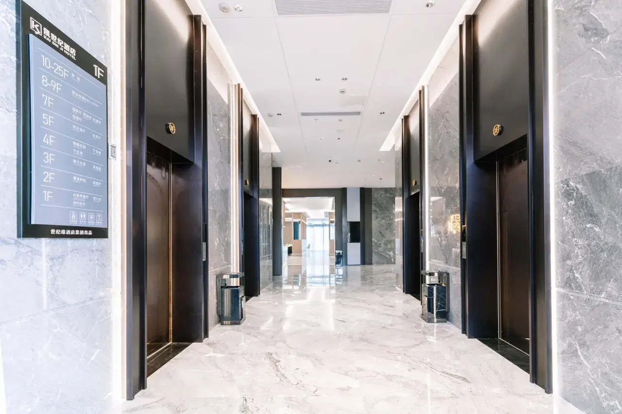 1mc3m12000cotibai0490_W_1280_853_R5 1mc3m12000cotibai0490_W_1280_853_R5