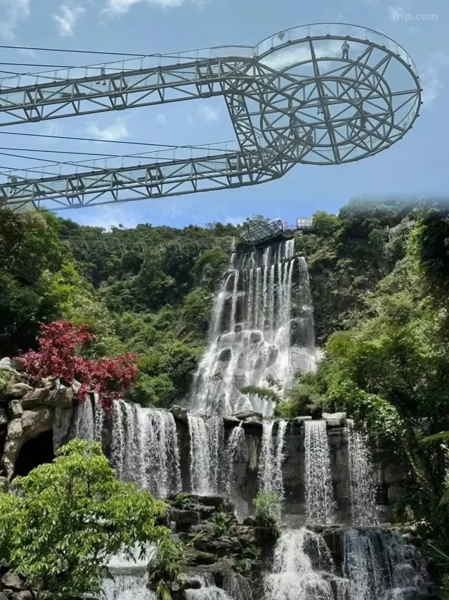 1mc4r12000hkviz2n1FF3_W_1280_853_R5-1