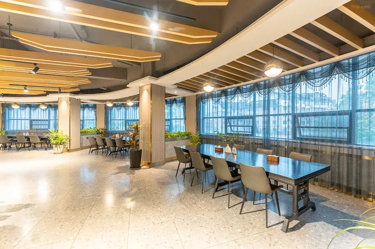 1mc5t12000dtwtt516758_W_1280_853_R5-1