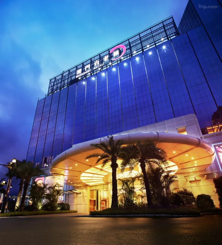 20021g000001hh336F685_W_1280_853_R5