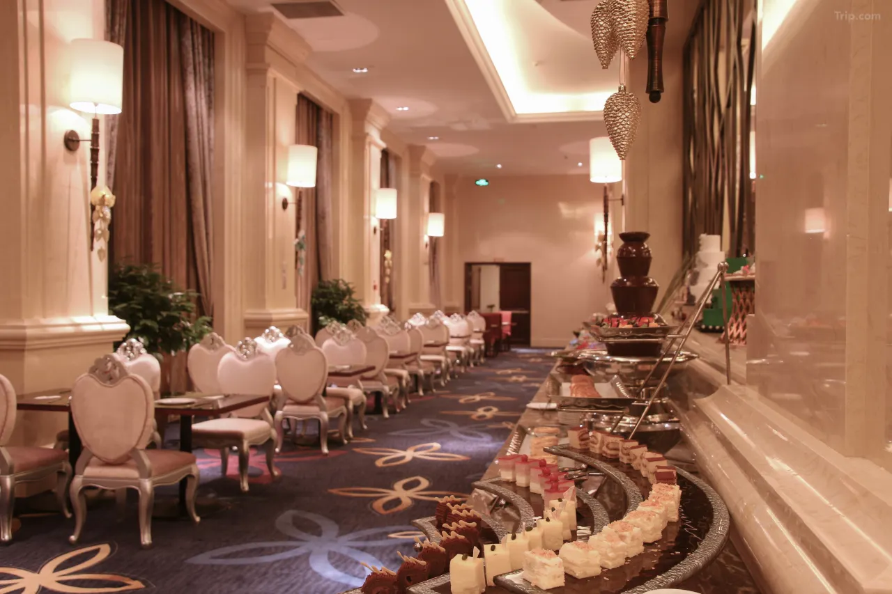 2003050000000frij80E1_W_1280_853_R5