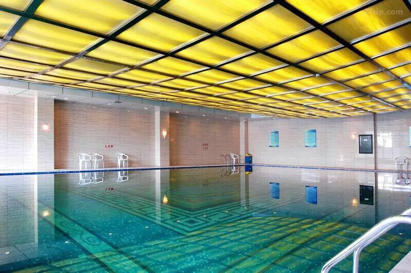 20051d000001ep0ecABA5_W_1280_853_R5-1