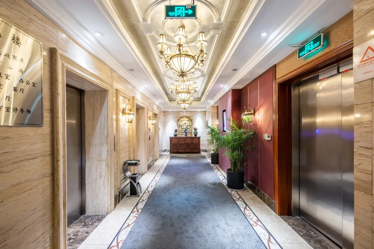 200914000000wo73g4789_W_1280_853_R5-1