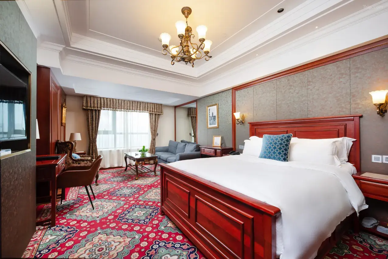 200914000000woc0sEAB5_W_1280_853_R5-1