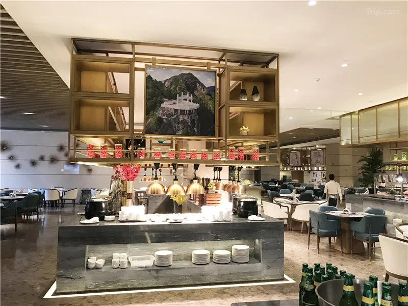 200h15000000xd56mB803_W_1280_853_R5