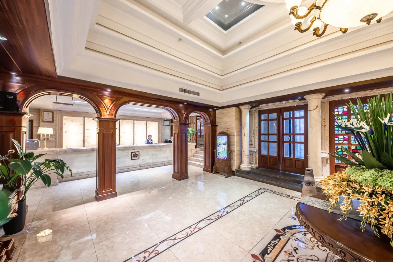 200j14000000wlbbcDDDA_W_1280_853_R5-1