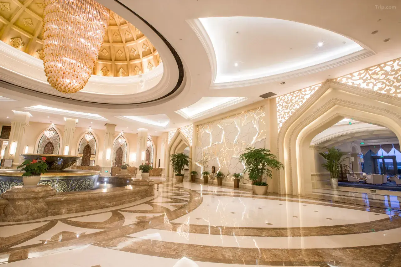 200k16000000ze5968FB4_W_1280_853_R5