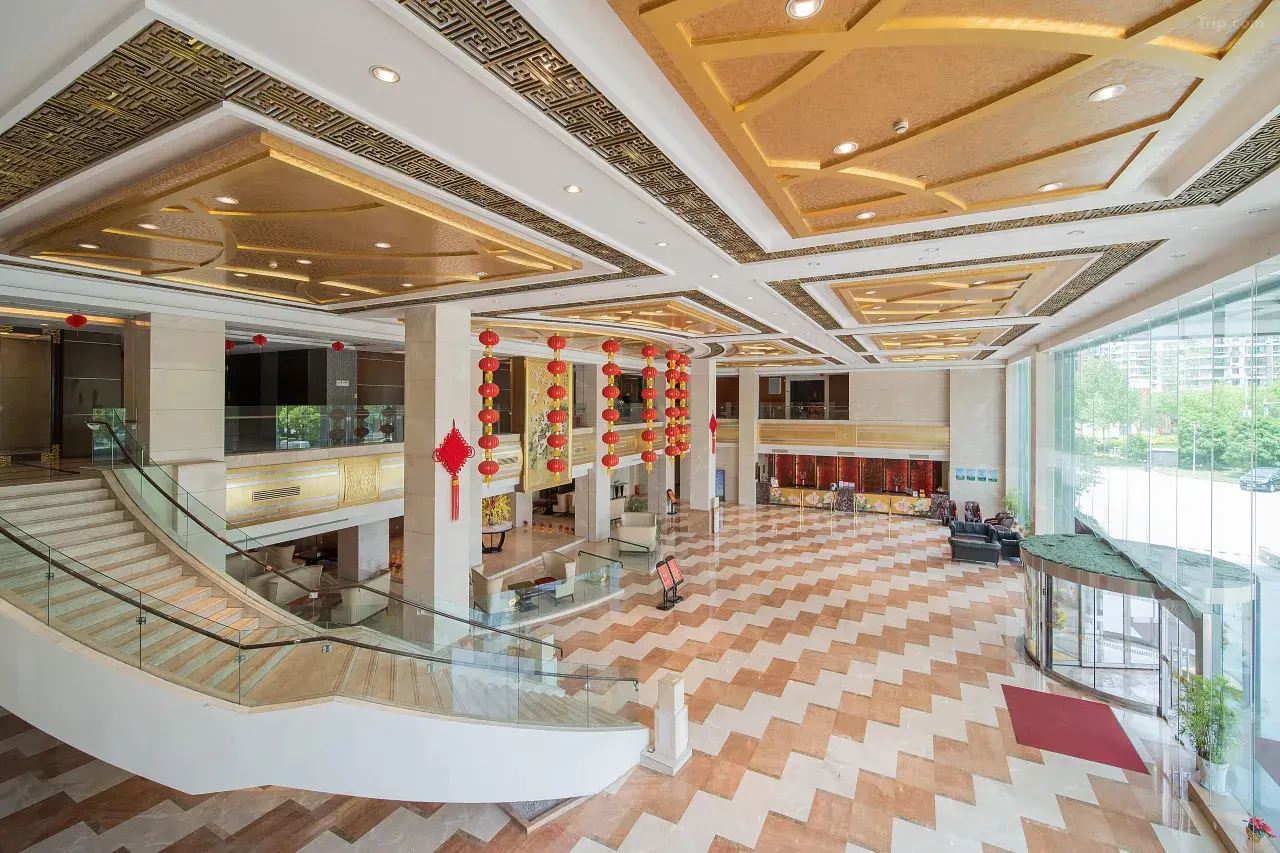 200u14000000vz8311FEA_W_1280_853_R5-1