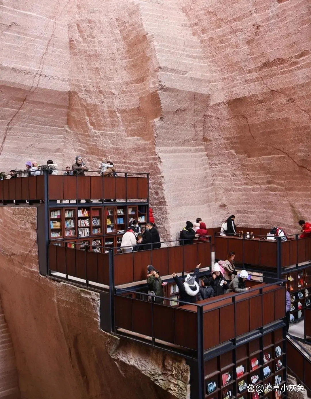 20706788412eee3514dfcec6df8b9a6c-sz_278519