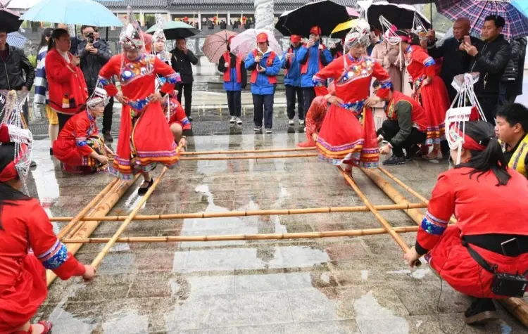 2166809e887691541bc6dc06a1913747-sz_188423