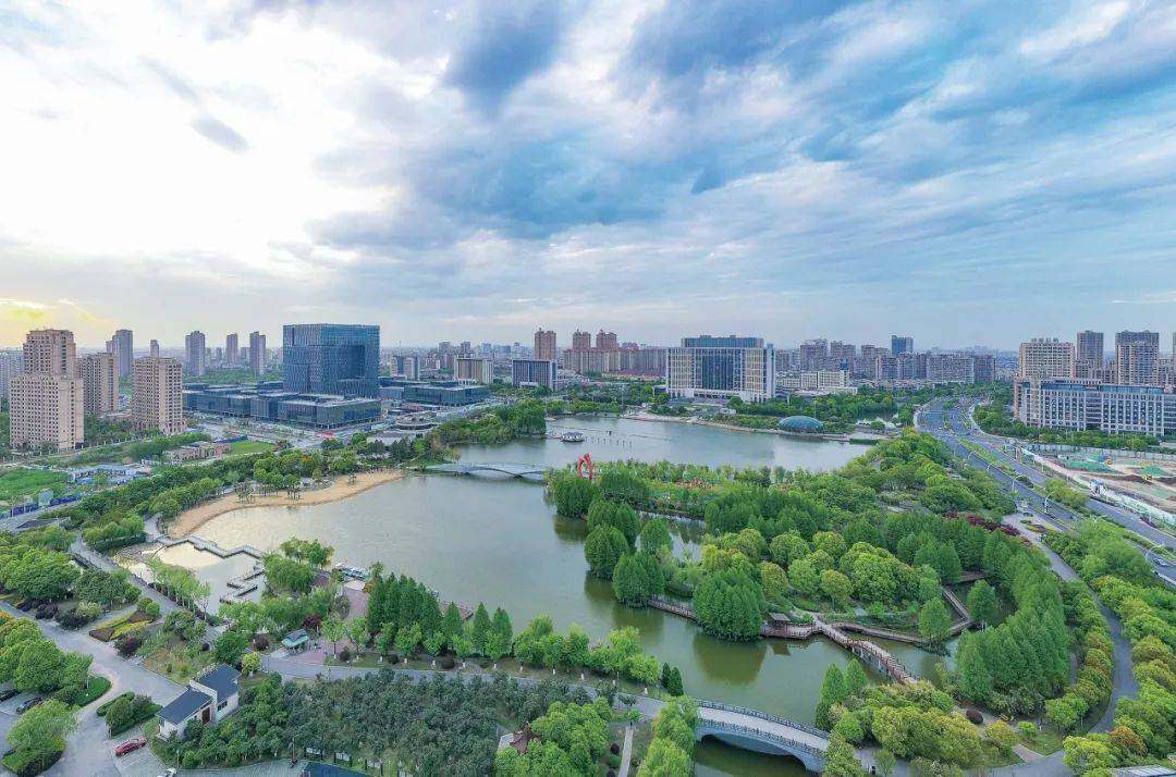 2402217d460a2cf723c4e51573f387ec-sz_134132