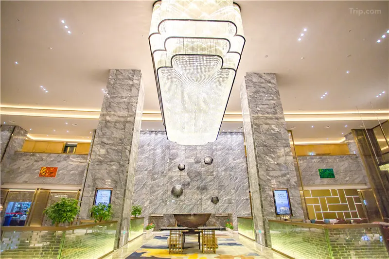 280e0x000000lj0wf80CF_W_1280_853_R5