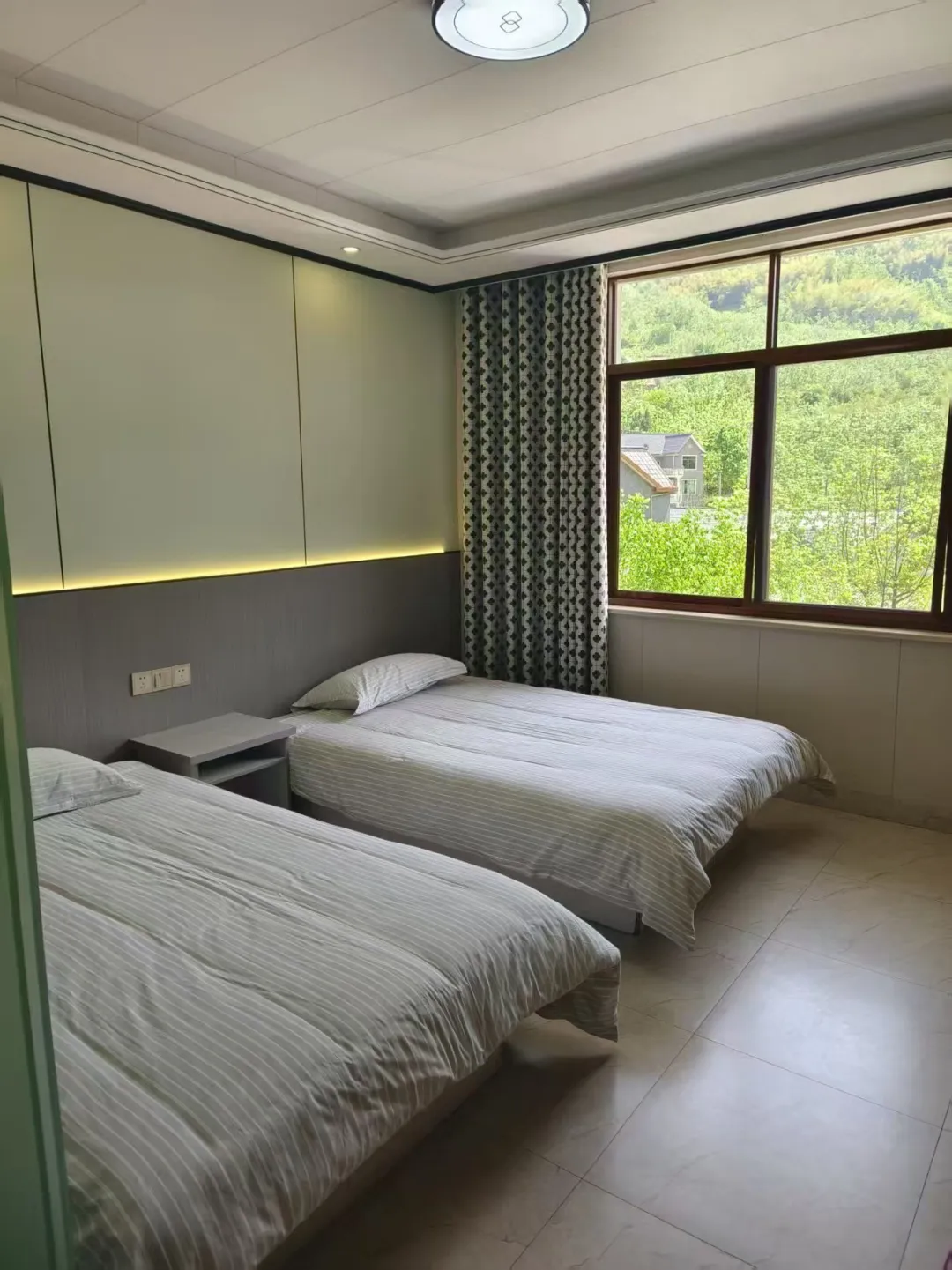 2866707dc04edce0b20a5411131d9382-sz_3157823