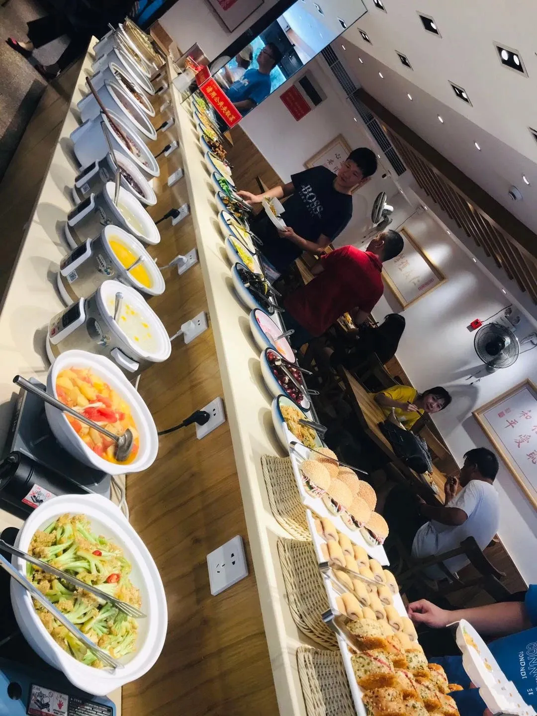 295b3ae715ffe165cd94eee2bdc90621-sz_459273