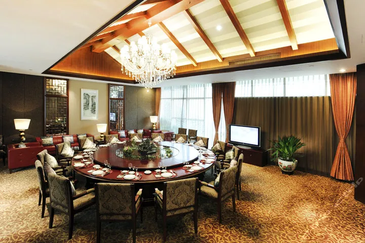 297395c8afdd2ac47a3f9b1bf5bc0af7-sz_164286