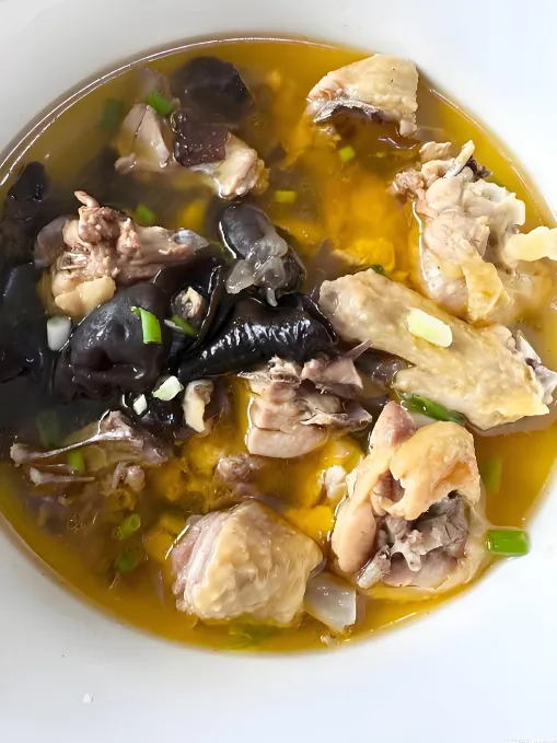 2a4d7980a18e2b565e04df3a6a9c6456-sz_563184-1