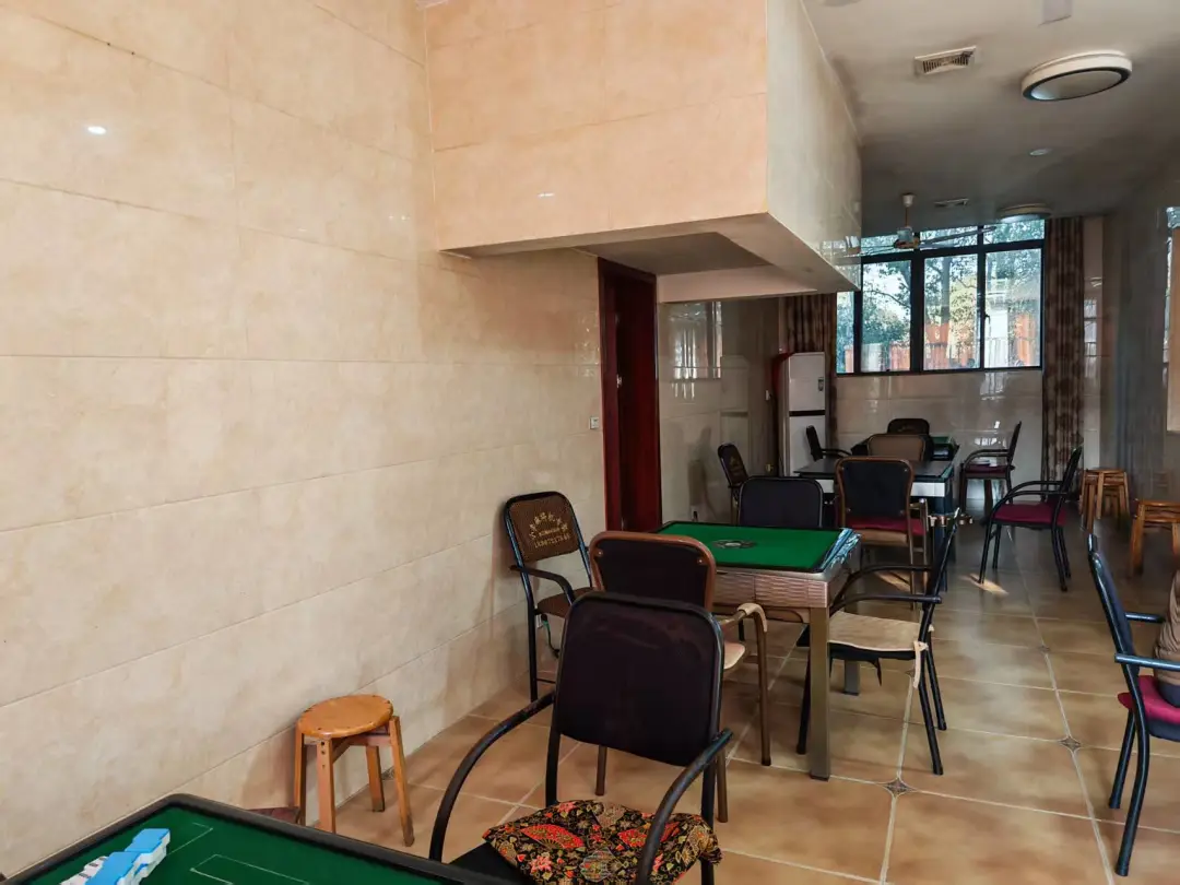 2ad3a799486cfe47e6cbe7256012d530-sz_182358