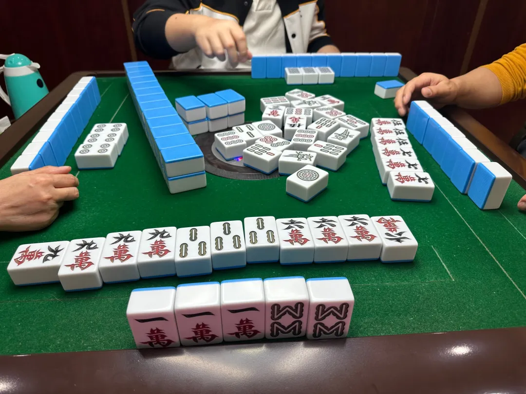 2b4f9de84cbe4735a142c91e79a770c8-sz_871887-1