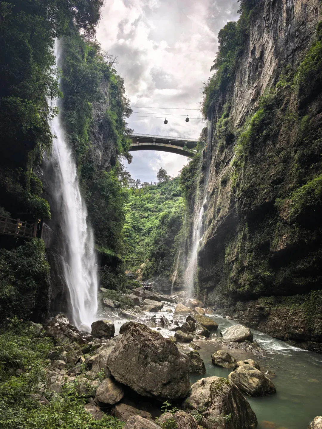 2bfc64fb3be43e98d56b693363334e21-sz_2859404