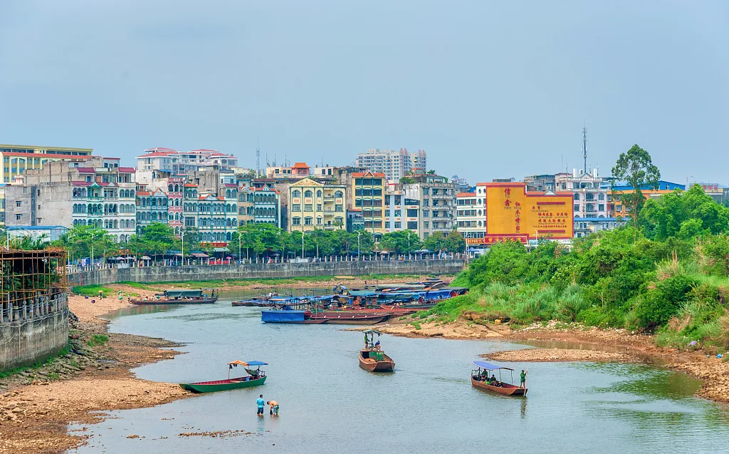 2c6f3753b6d94494970343e219485344-sz_924890