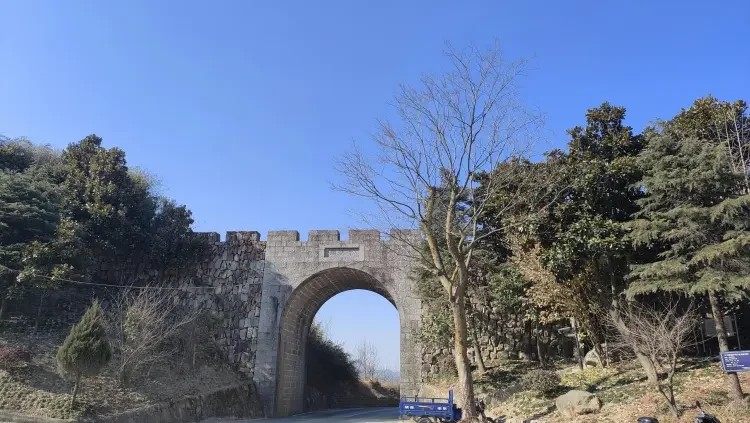 2efb489eaba76fa6560bce31fd6d6cc9-sz_827327