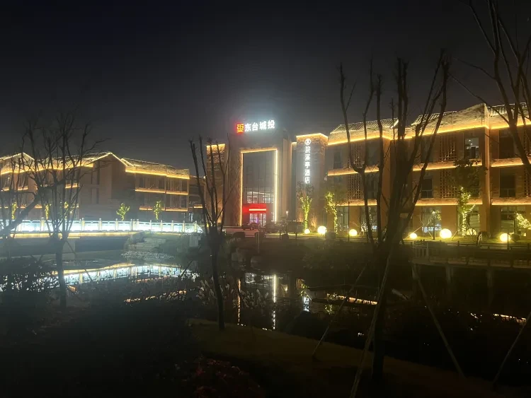 3595d10d8ae845ac99545f4ae14d27fc-sz_5658897