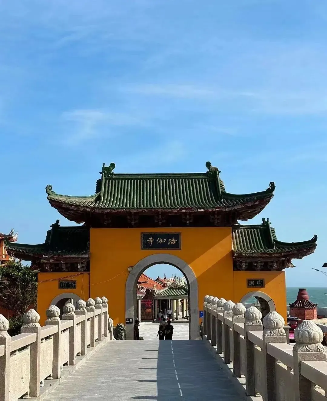 3e68b119ff22cfc05b07249d7da42993-sz_179295