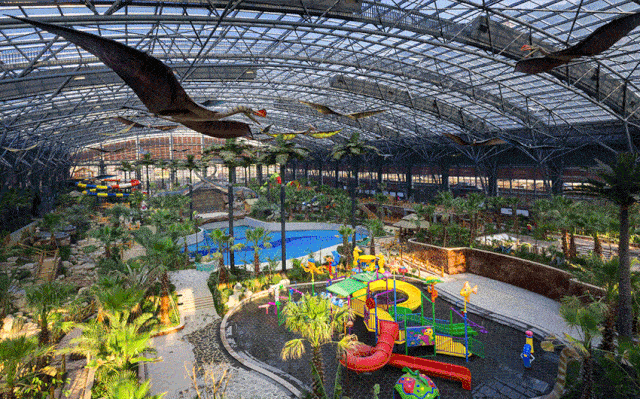 888元起『横店影视城•宫廷年夜饭三日游』品1888元宫廷盛宴•三大经典景点•秦王宫+明清宫苑+清明上河图+大智禅寺、含2自助早3正•新年祈福