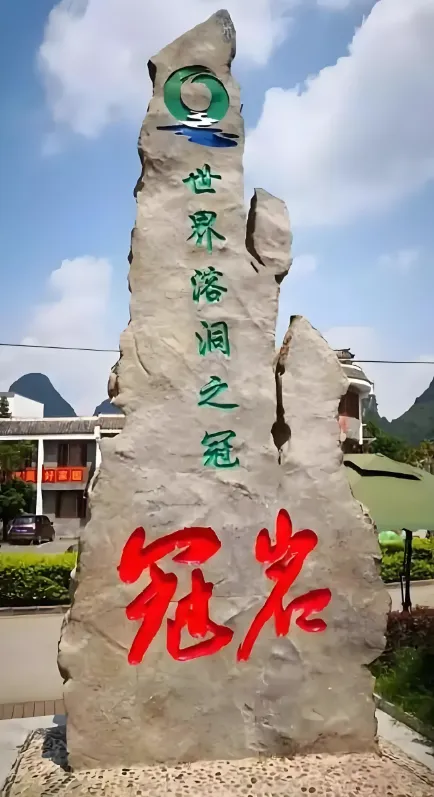 4b24a21bbc386b5dcb1a7e6aacac3bed-sz_699653