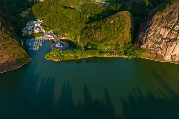 4b2e6359d2c9138ed787b62290d833dc-sz_110291